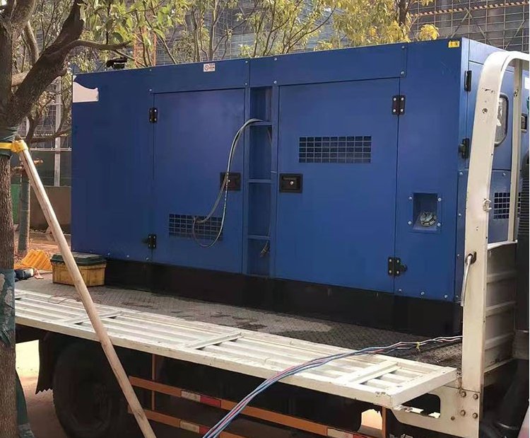 关岭柴油发电机组空气滤清器多久更换一次？