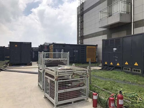 关岭除了定期检查，还有哪些方法可以及时发现接触式转速表探头的磨损？